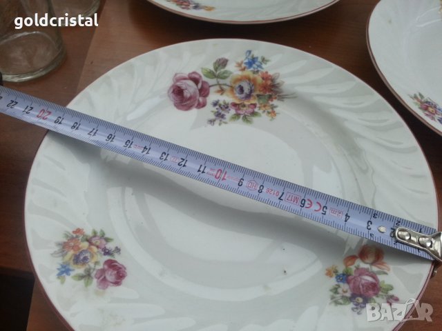 Стар български порцелан чинии плитки, снимка 4 - Антикварни и старинни предмети - 35848994