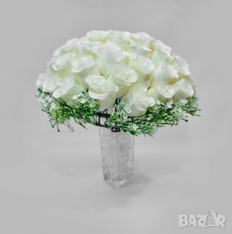 Елегантен букет от изкуствени рози, снимка 3 - Други стоки за дома - 52137811