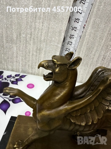 Масивна бронзова статуетка "Грифон" (7 кг) върху мрамор – Сигнатура Laurens, снимка 3 - Антикварни и старинни предмети - 53440459