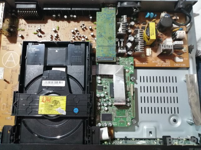 HDD-DVD Recorder HR753-Samsung (неработещ,за части), снимка 8 - Плейъри, домашно кино, прожектори - 43851285