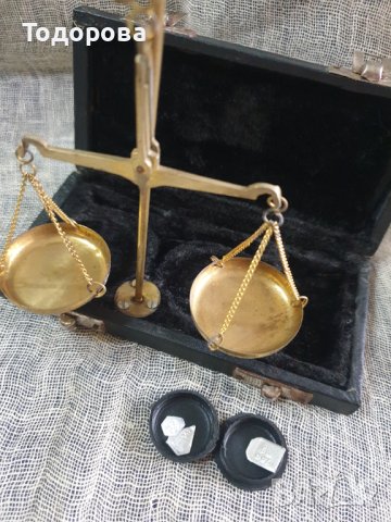 Ювелирна везна , снимка 3 - Антикварни и старинни предмети - 43336917