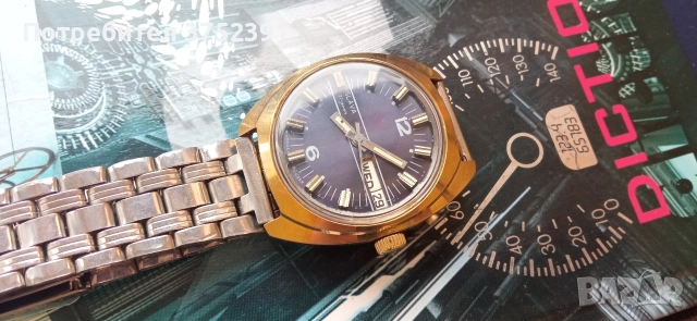 Часовник Слава Позлата, снимка 2 - Антикварни и старинни предмети - 52865847