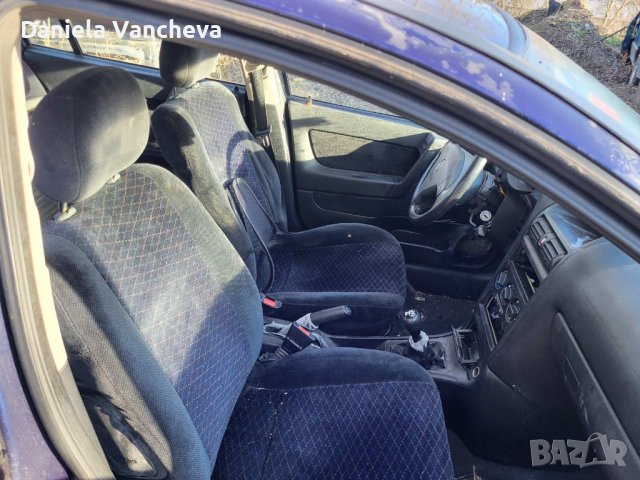 Опел Астра , снимка 9 - Автомобили и джипове - 43552941