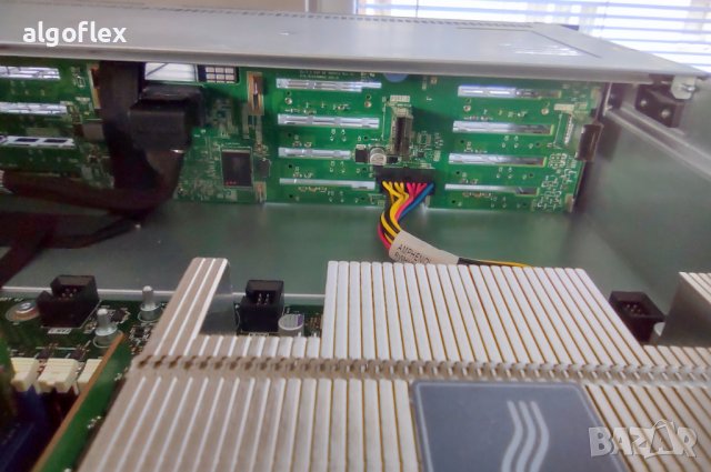 CTO: Сървър Cisco UCS C240 M4S2 16*SFF 1*E5-2620v3 6c 2.4-3.2GHz 16GB, снимка 8 - Работни компютри - 40231274