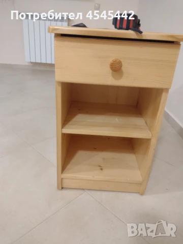 Нощно шкафче, снимка 1