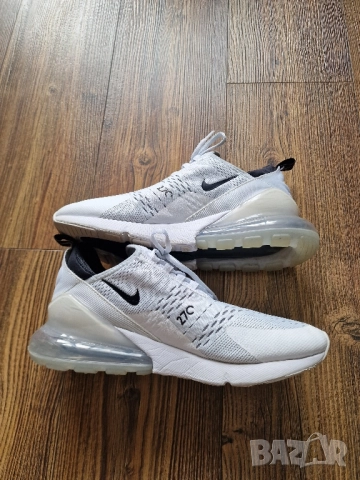 Страхотни мъжки маратонки NIKE MAX 270 , номер 45, снимка 5 - Маратонки - 52354652