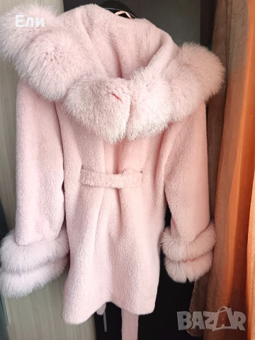 Палто алкантара с лисица естествен косъм , снимка 4 - Палта, манта - 53316940