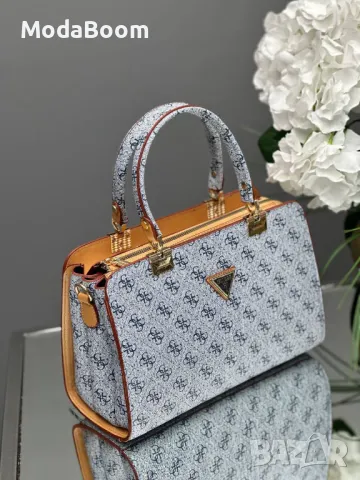 Guess дамски чанти Различни цветове , снимка 5 - Чанти - 48836436