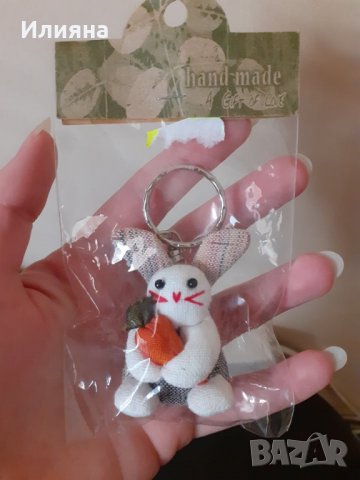 Ключодържател зайче с морков, снимка 2 - Плюшени играчки - 28069804