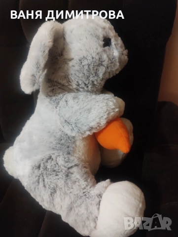 Голям плюшен заек, снимка 2 - Плюшени играчки - 51089756