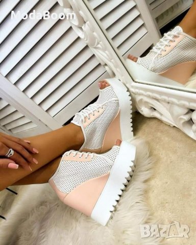 Летни и стилни боти на платформа , снимка 3 - Дамски боти - 37263029