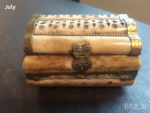 Кутия за бижута 