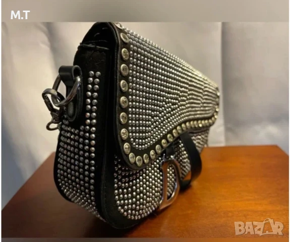 Нова дамска чанта, снимка 2 - Чанти - 51149777