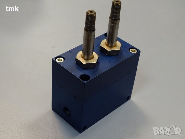 Пневматичен разпределител Festo MC-5/4-1/4 2-10bar, снимка 8 - Резервни части за машини - 36906719