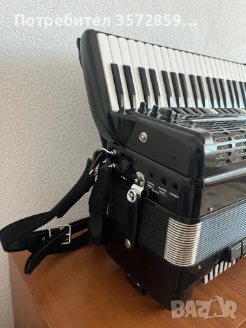 Електрически Акордеон Roland FR-7X, снимка 3 - Акордеони - 51017952