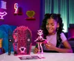 Разпродажба ! Оригинална кукла Monster High Monster Mysteries - Draculaura / Дракулора / 19 изненади, снимка 8