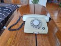 Стар телефон #15, снимка 1 - Антикварни и старинни предмети - 39607002