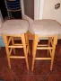 Дървени бар столове с тапицерия 83 см., снимка 1