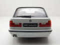 BMW 5er Touring Kombi E34 1996 - мащаб 1:18 на Triple9 моделът е нов в кутия Налични 5 цвята, снимка 11