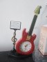 Китара часовник с аларма с батерия Duracell тип АА, снимка 2