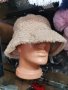 Дамска шапка, снимка 1 - Шапки - 39384230