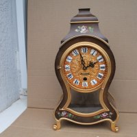 Немски настолен часовник , снимка 1 - Антикварни и старинни предмети - 44033680