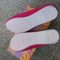 Дамски /детски обувки тип мокасини, фуксия, нови, с кутия, снимка 5 - Дамски ежедневни обувки - 38038989
