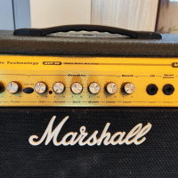 Кубе Marshall Valvestate 2000, снимка 2 - Китари - 44908310