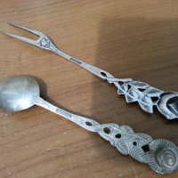 Немски посребрени лъжичка и виличка , снимка 2 - Антикварни и старинни предмети - 38583736