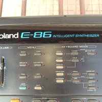 синтезатор "Roland e-86", снимка 2 - Синтезатори - 44117708