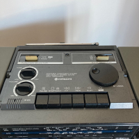 HITACHI TRK-930E  VINTAGE RETRO CD BOOMBOX Ghetto Blaster радио касетофон, снимка 3 - Радиокасетофони, транзистори - 44911660