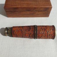 Далекоглед бронзов в дървена кутия , снимка 1 - Морски сувенири - 43258434