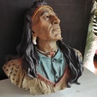 колекционерска статуетка бюст на Индианец, снимка 1 - Статуетки - 40483127