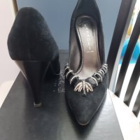 Дамски обувки Casadei, снимка 2 - Дамски елегантни обувки - 33075367