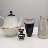 Вазички и чайник с печат от 60-те години, снимка 1 - Антикварни и старинни предмети - 35063222