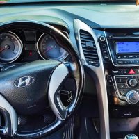 Hyundai i30 1.4i SWISS, снимка 7 - Автомобили и джипове - 43723278