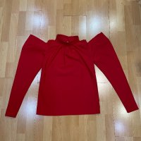 Червена риза с паднали ръкави , снимка 1 - Ризи - 43038972