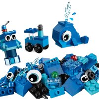 НОВИ! LEGO® Classic 11006 Творчески сини тухлички кит влакче робот, снимка 3 - Конструктори - 40663654