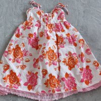Разкошна детска рокличка размер 4-6 години, снимка 4 - Детски рокли и поли - 37959183