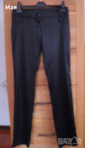 Дамски черен панталон от еластичен сатен, снимка 1