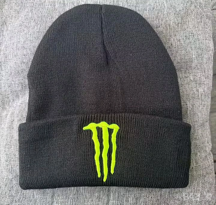 Зимна шапка фес Monster Energy New Era черна, снимка 1
