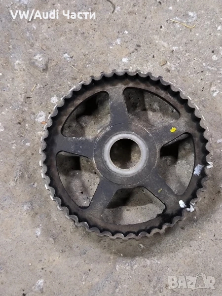 Зъбно колело вал за Голф 4 Ауди А3 Сеат Шкода Бора VW Golf 4 Audi A3 Seat Skoda Bora 038109111A, снимка 1