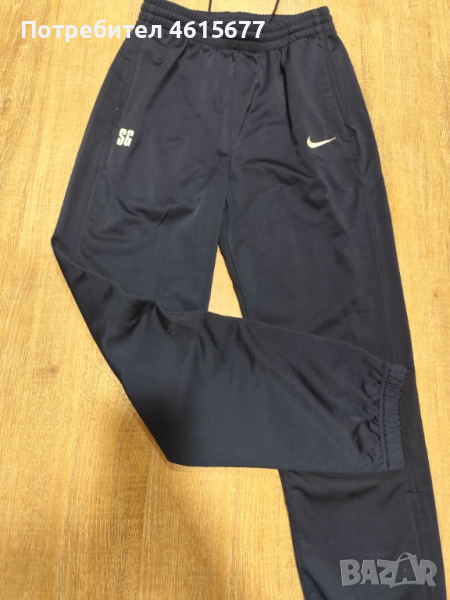 долнище на Nike, снимка 1