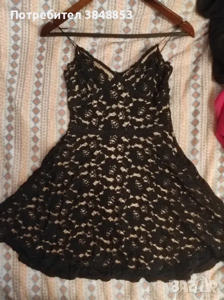 Черна къса дантелена рокля, снимка 1