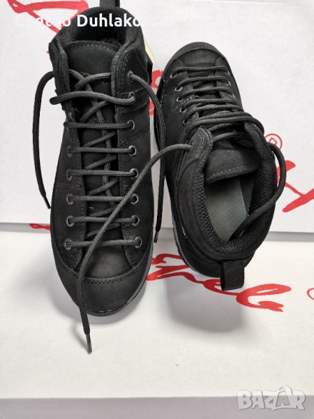 Дамски туристически обувки Добрев-Н , снимка 1