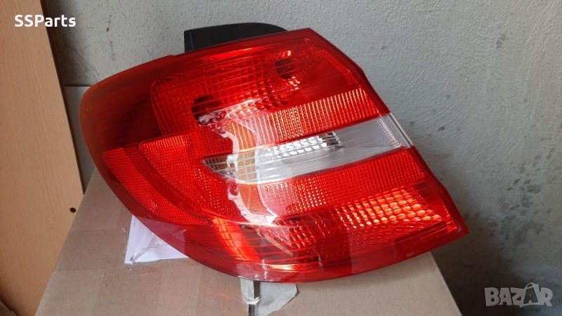 Mercedes W242,W246 - ляв стоп, снимка 1