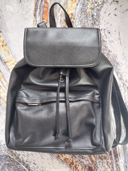 Дамска черна раница - нова, снимка 1