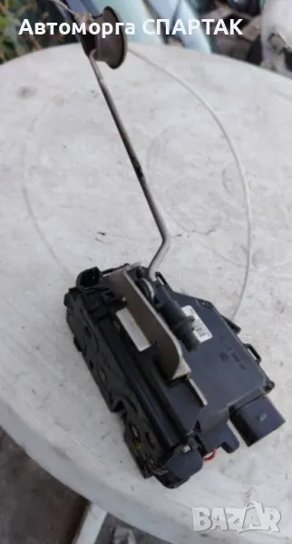 AUDI A4 B6 / A6 C5 МЕХАНИЗЪМ ЗА ЗАКЛЮЧВАНЕ НА ШОФЬОРСКАТА СТРАНА НА ПРЕДНАТА ВРАТА 4B2837016G, снимка 1