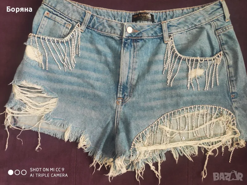 Radapola нови къси дънки с камъни, снимка 1