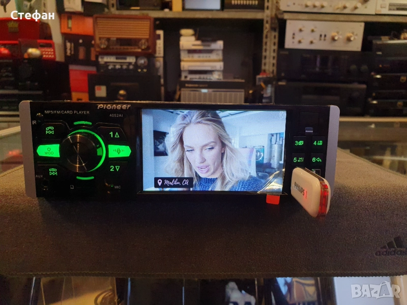 НОВО! Аудио плеър за кола . Авто радио 4,1 инча дисплей. Има радио, usb, Bluetooth, 2бр. usb ( едно , снимка 1
